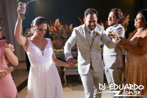 Você também pode ver as fotos usando as setas do seu teclado! Experimente!